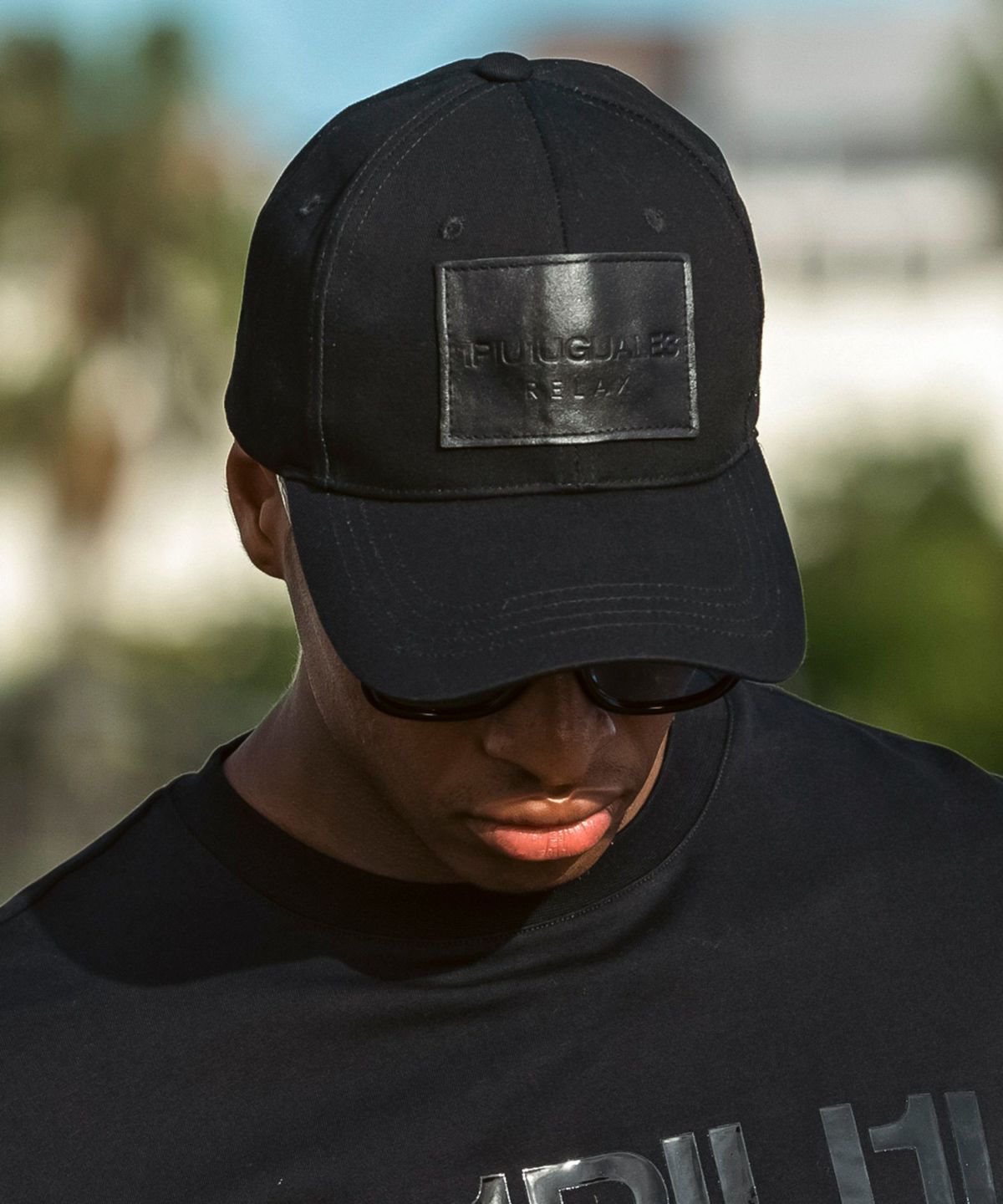 1PIU1UGUALE3 RELAX(ウノピゥウノウグァーレトレ リラックス)レザー