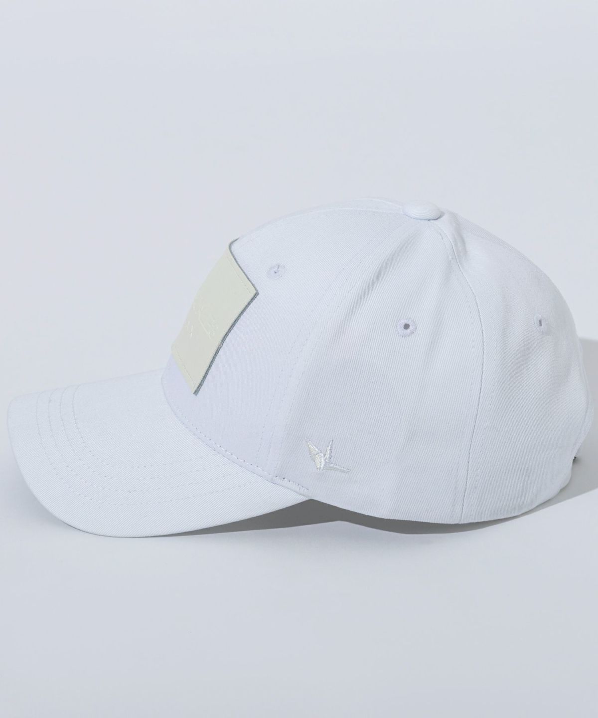 1PIU1UGUALE3 RELAX(ウノピゥウノウグァーレトレ リラックス)レザー