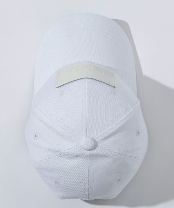 1PIU1UGUALE3 RELAX(ウノピゥウノウグァーレトレ リラックス)レザー