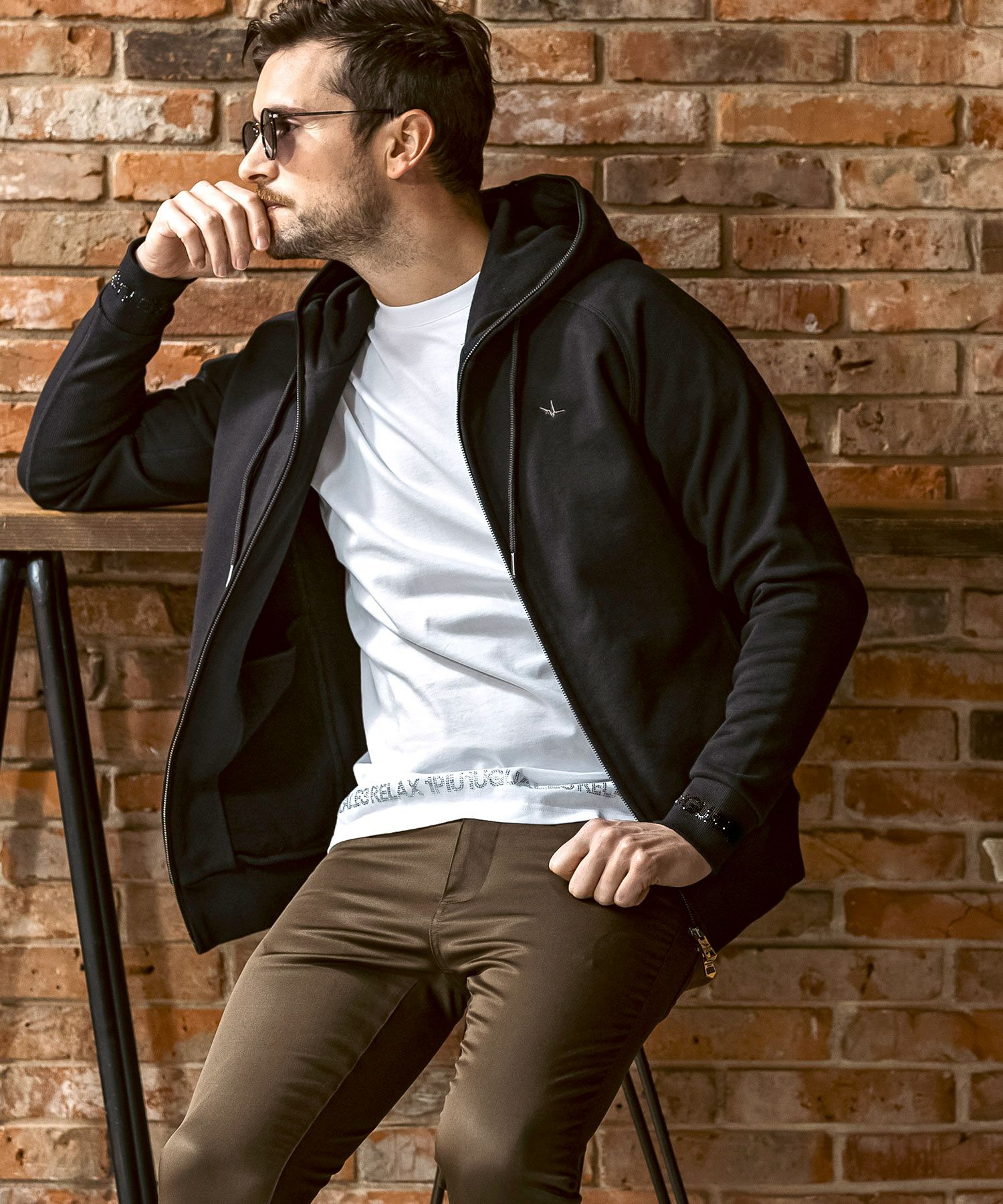 1PIU1UGUALE3 RELAX(ウノピゥウノウグァーレトレ リラックス)ライン