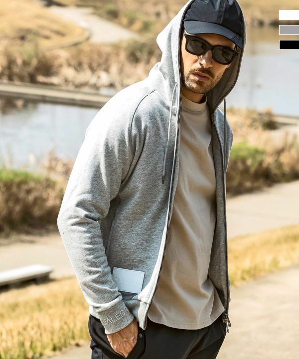 ウノピゥウノウグァーレトレ リラックス（1PIU1UGUALE3 RELAX）/1PIU1UGUALE3 RELAX レザーパッチスウェットジップパーカー 1PIU1UGUALE3 RELAX(ウノピゥウノウグァーレトレ リラックス)レザー