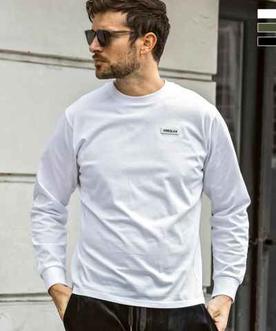 1PIU1UGUALE3 RELAX(ウノピゥウノウグァーレトレ リラックス)プレートロゴロングTシャツ