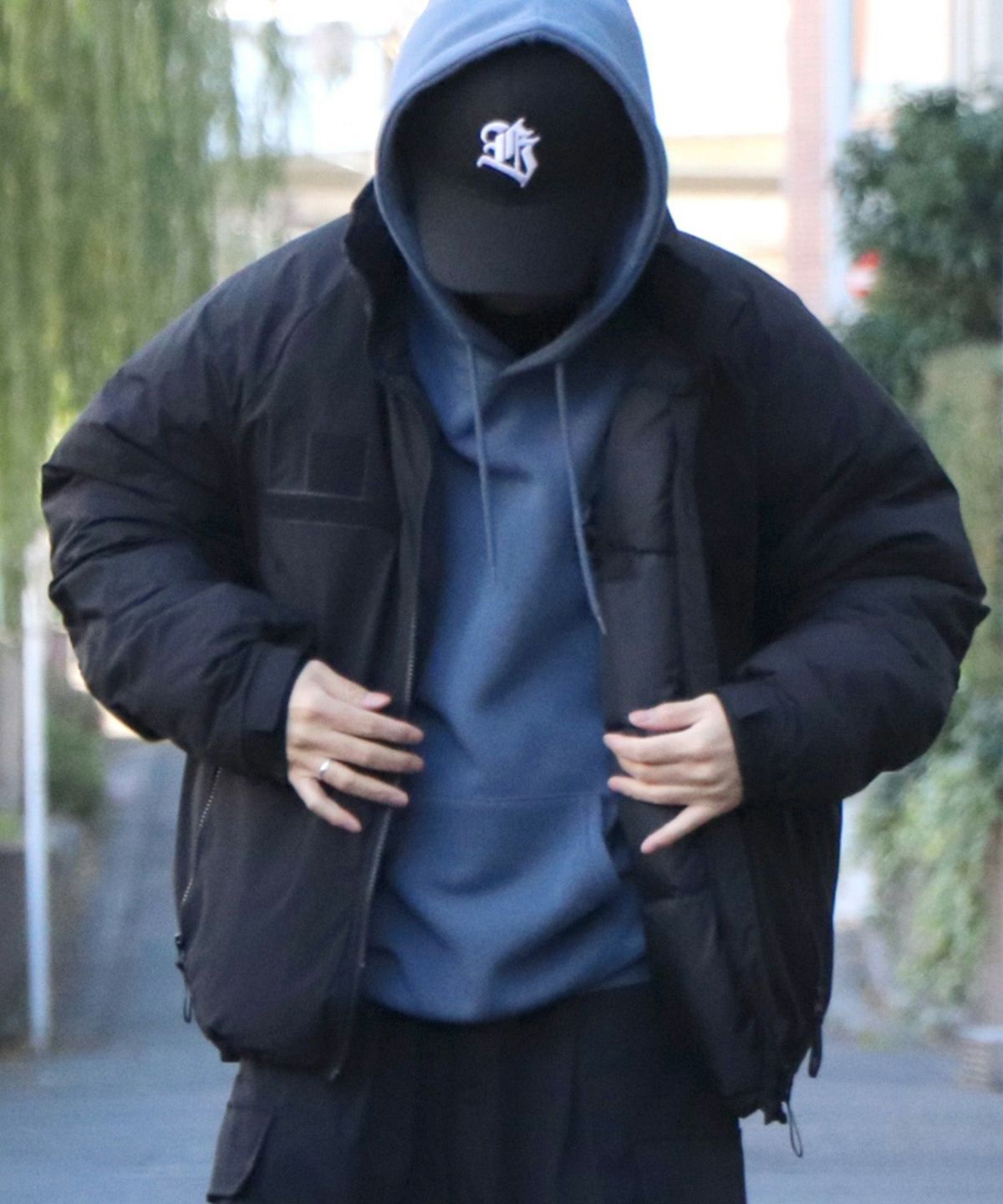 Confirm（コンファーム）2way フード付き ビッグシルエット スタンド