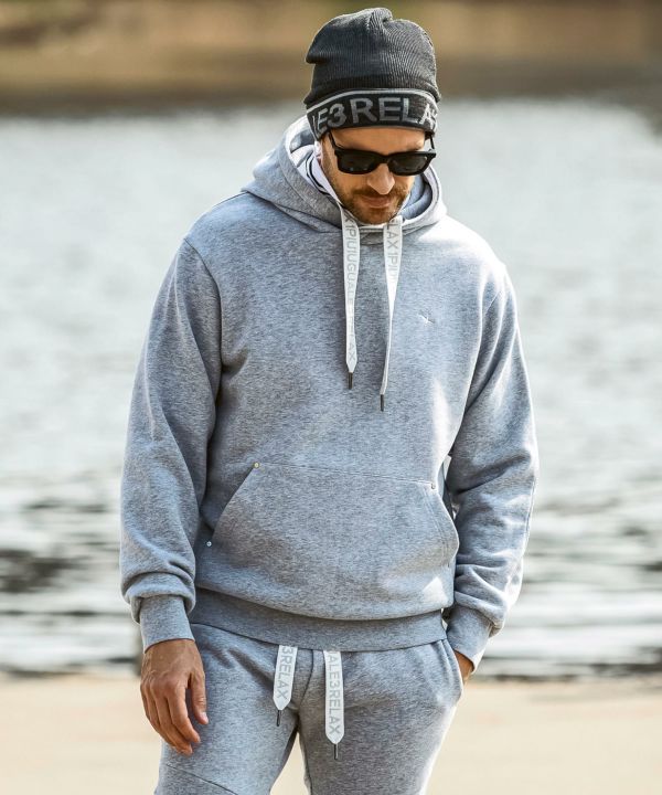 1PIU1UGUALE3 RELAX(ウノピゥウノウグァーレトレ リラックス