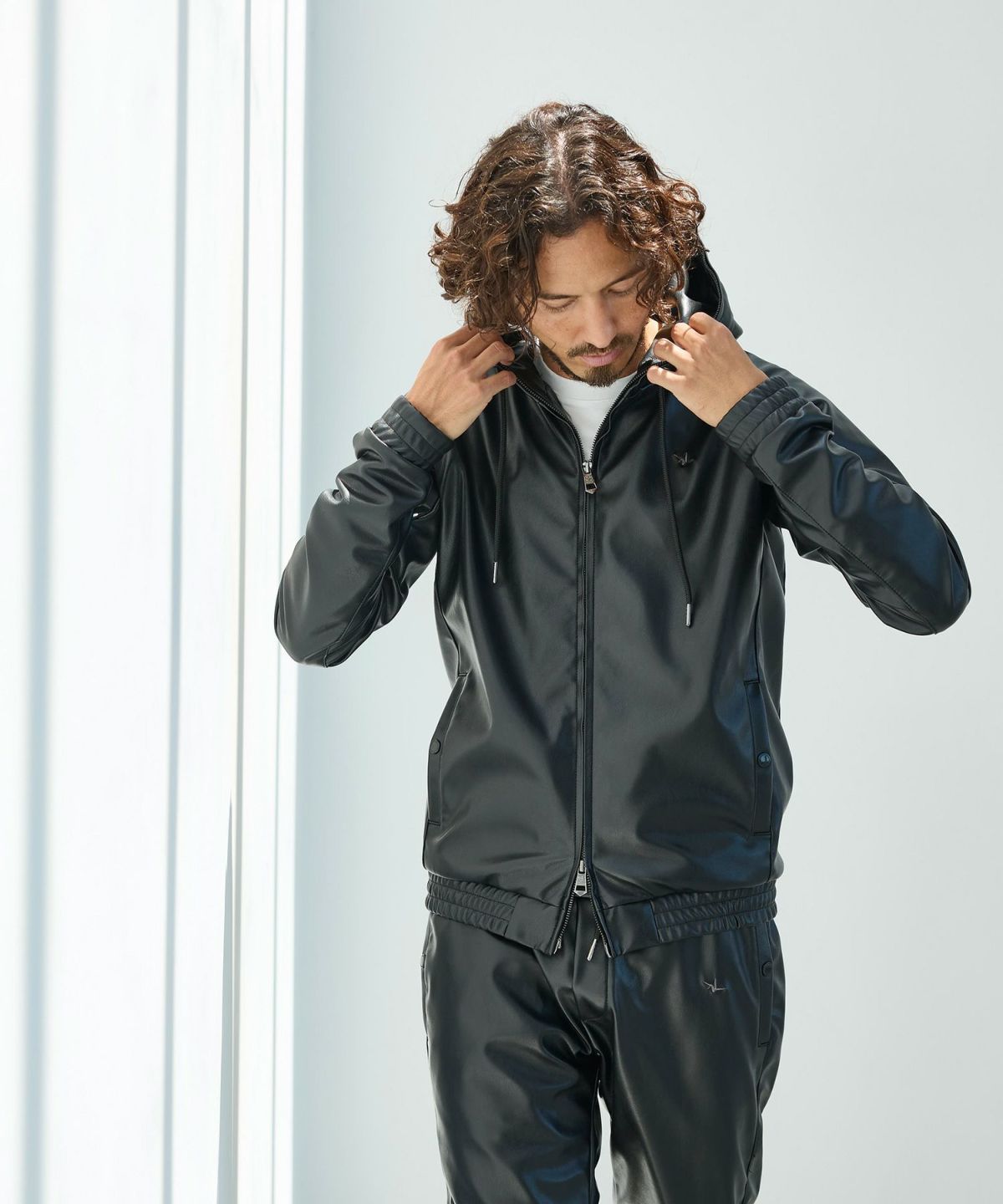 000000038491-04-xl.jpg?t=