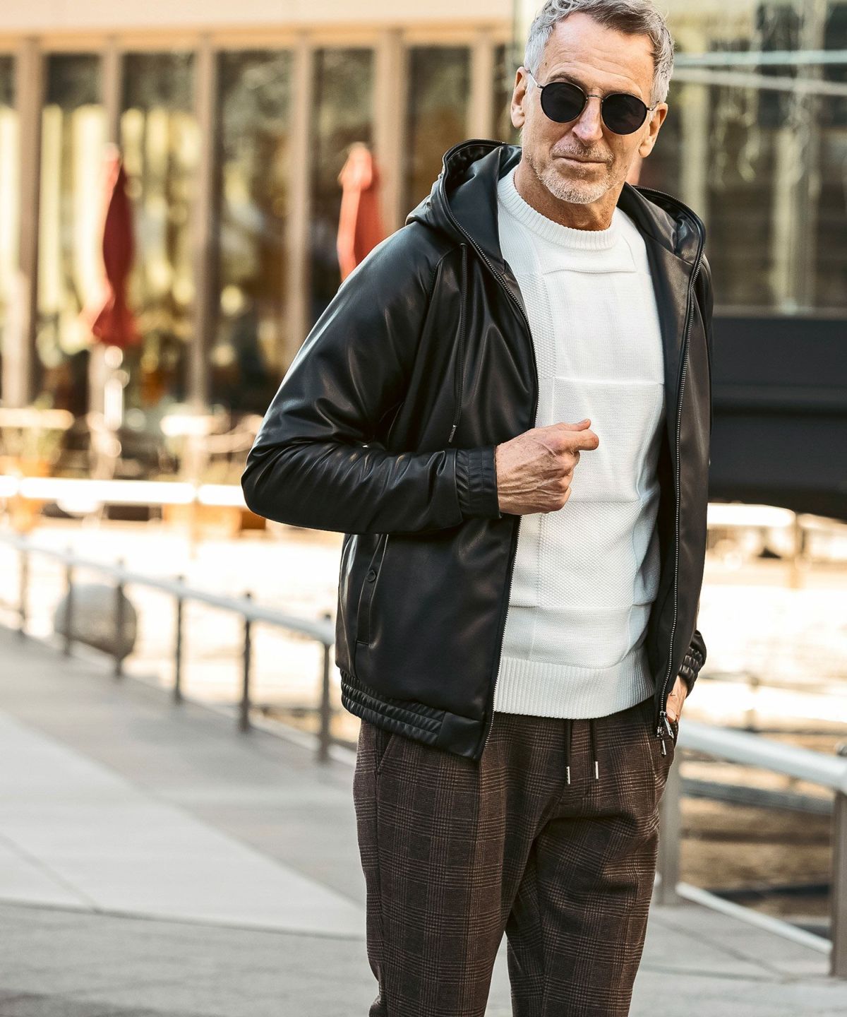 1PIU1UGUALE3 RELAX(ウノピゥウノウグァーレトレ リラックス