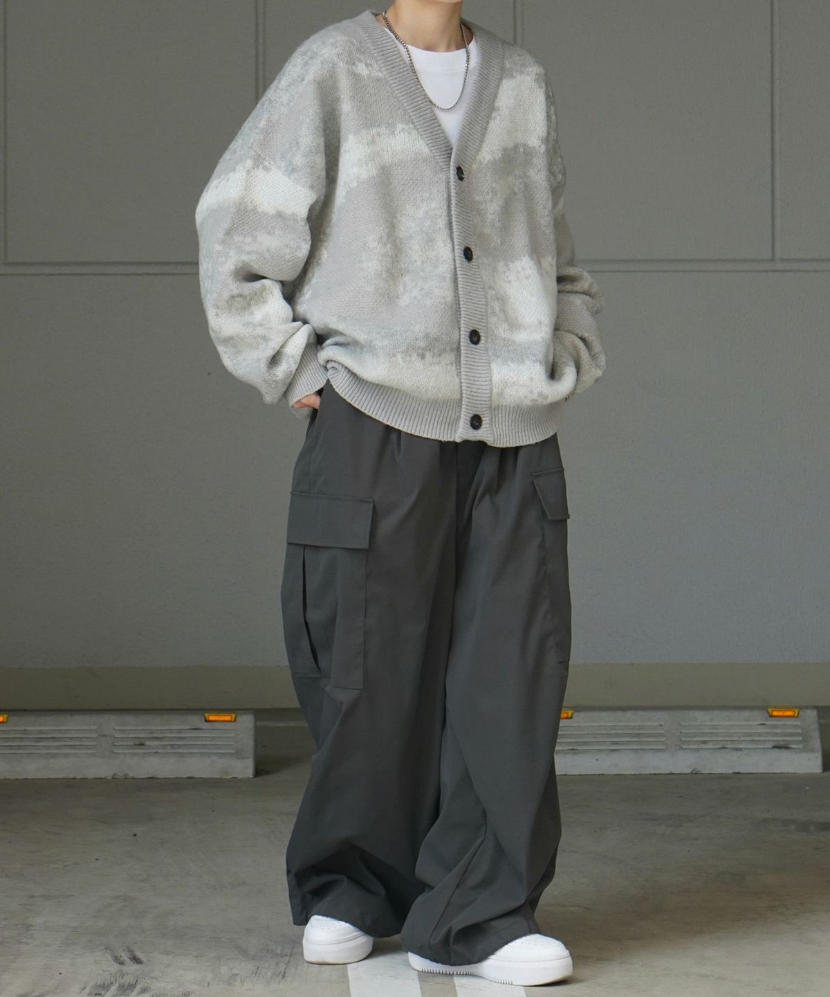 Confirm(コンファーム) モヘアライク ルーズシルエット グラデーション