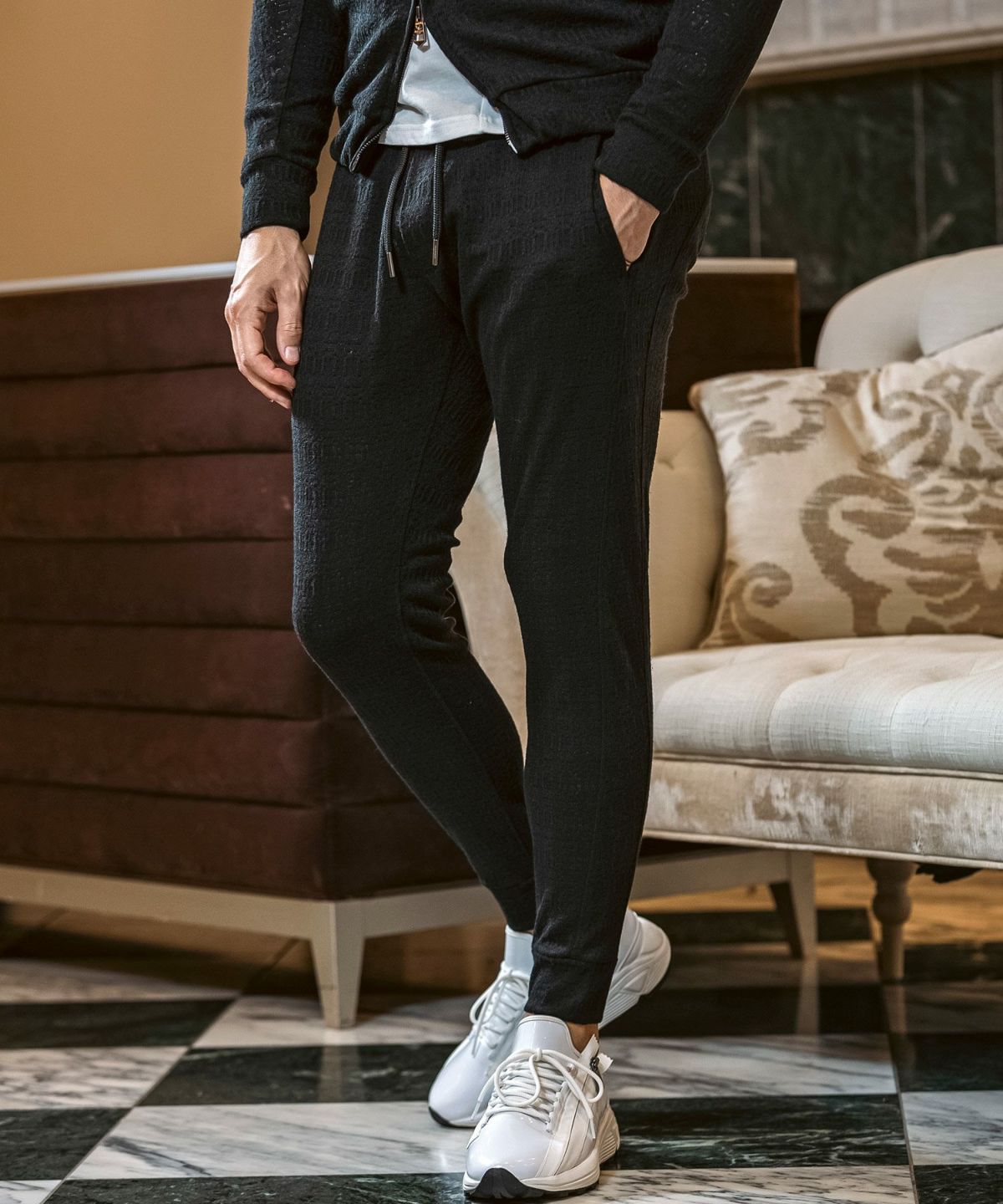 1PIU1UGUALE3 RELAX ブラック　ジョガーパンツ MENS】GTX JOGGER PANTS ジョガーパンツ / WINDSTOPPER(R