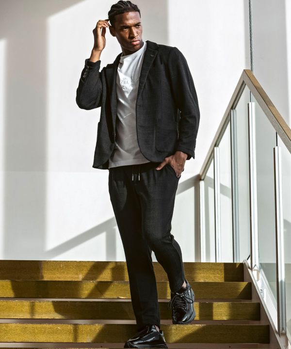 F*h様 美品 1piu1uguale3 RELAX ジャケット 春夏 伸縮 黒 1PIU1UGUALE3 RELAX ジャケット テーラードジャケット RELAX(ウノピゥ