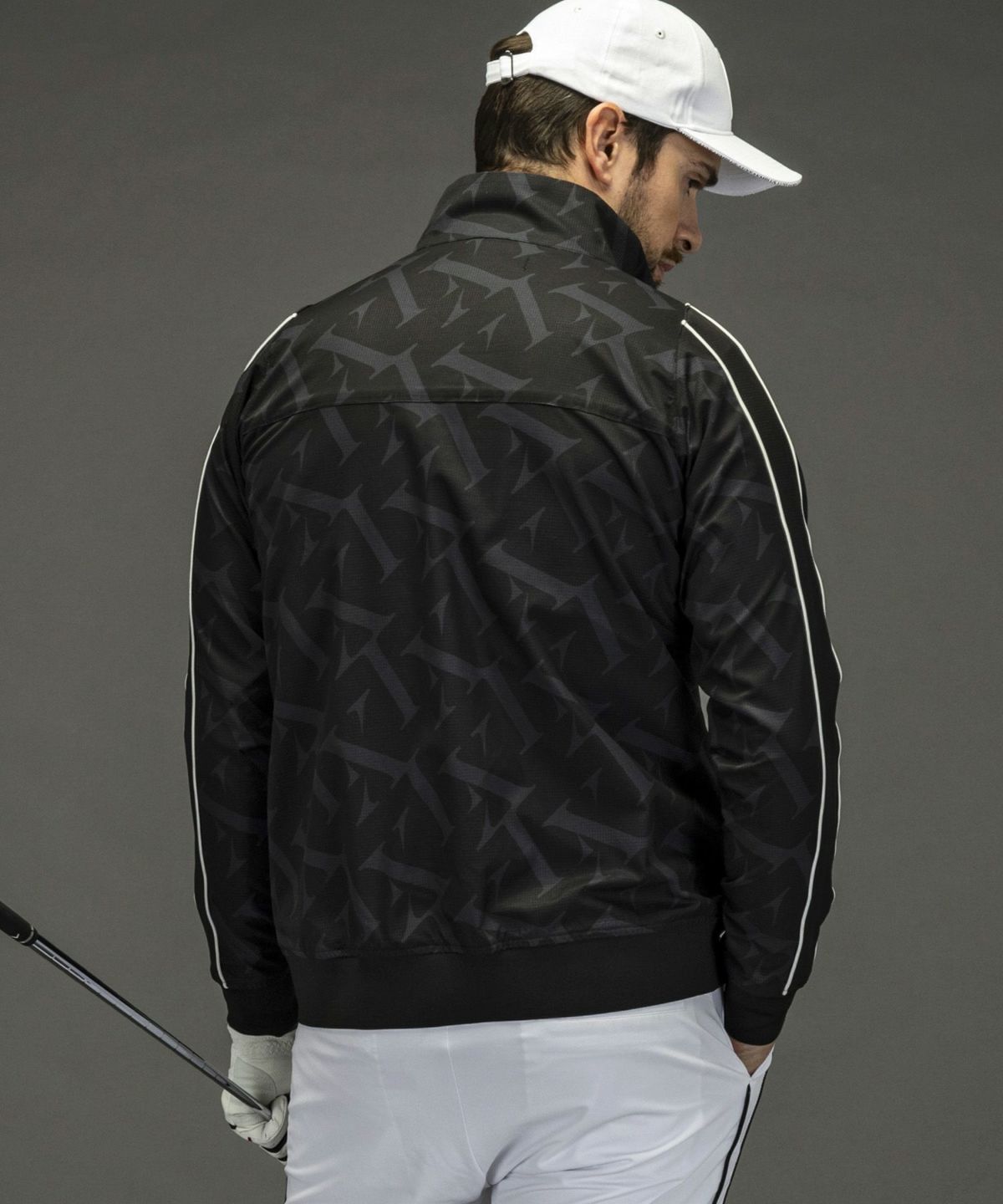 LUXEAKMPLUS(リュクスエイケイエムプラス)ゴルフ 総柄ブリーザブル