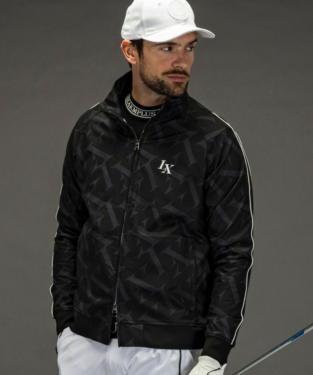 LUXEAKMPLUS(リュクスエイケイエムプラス)ゴルフ 総柄ブリーザブル