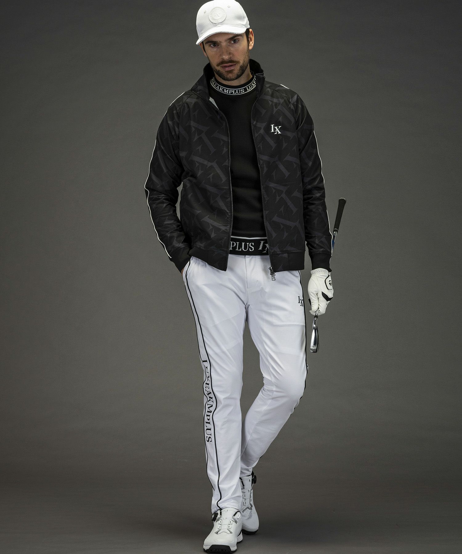 LUXEAKMPLUS(リュクスエイケイエムプラス)ゴルフ 総柄ブリーザブル