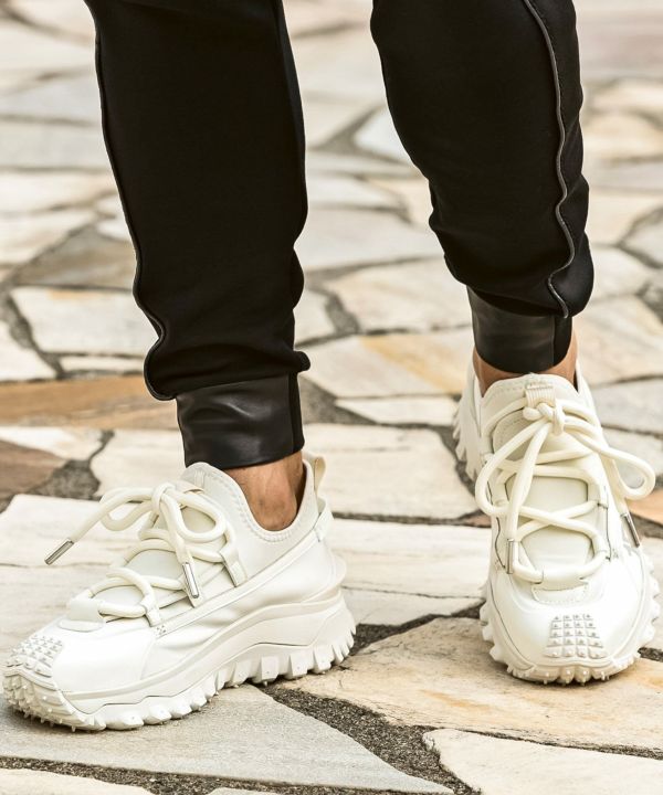 1PIU1UGUALE3 RELAX(ウノピゥウノウグァーレトレ リラックス