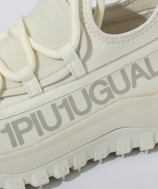 1PIU1UGUALE3 RELAX(ウノピゥウノウグァーレトレ リラックス