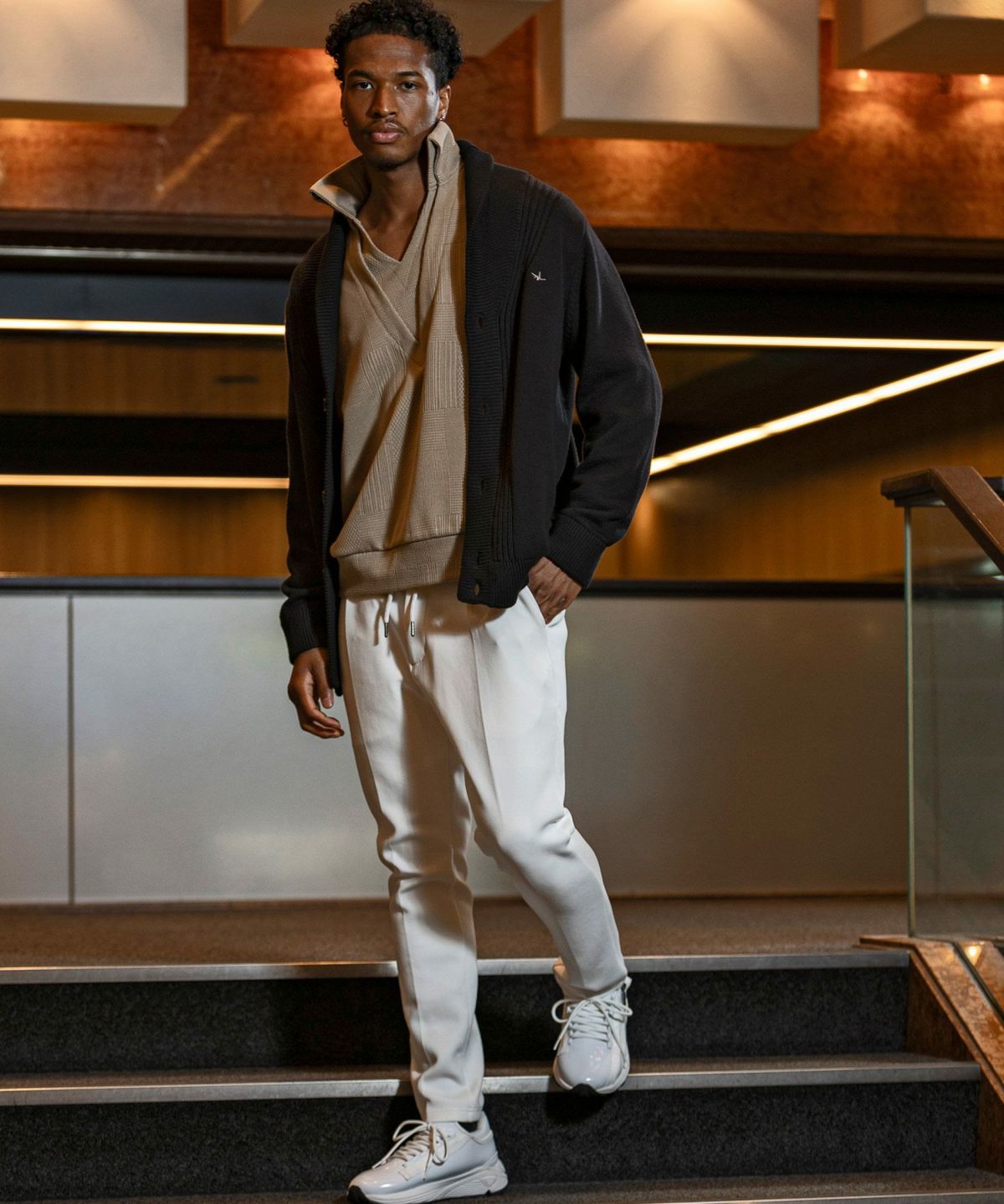 1PIU1UGUALE3 RELAX(ウノピゥウノウグァーレトレ リラックス