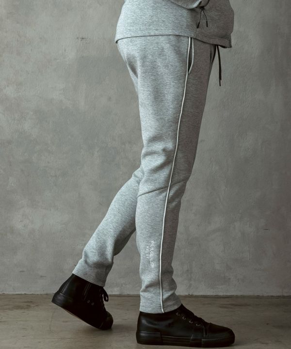 1PIU1UGUALE3 RELAX(ウノピゥウノウグァーレトレ リラックス