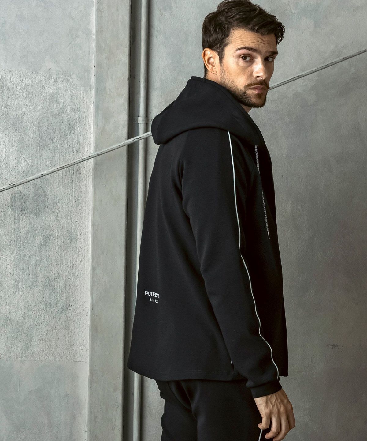 1PIU1UGUALE3 RELAX(ウノピゥウノウグァーレトレ リラックス