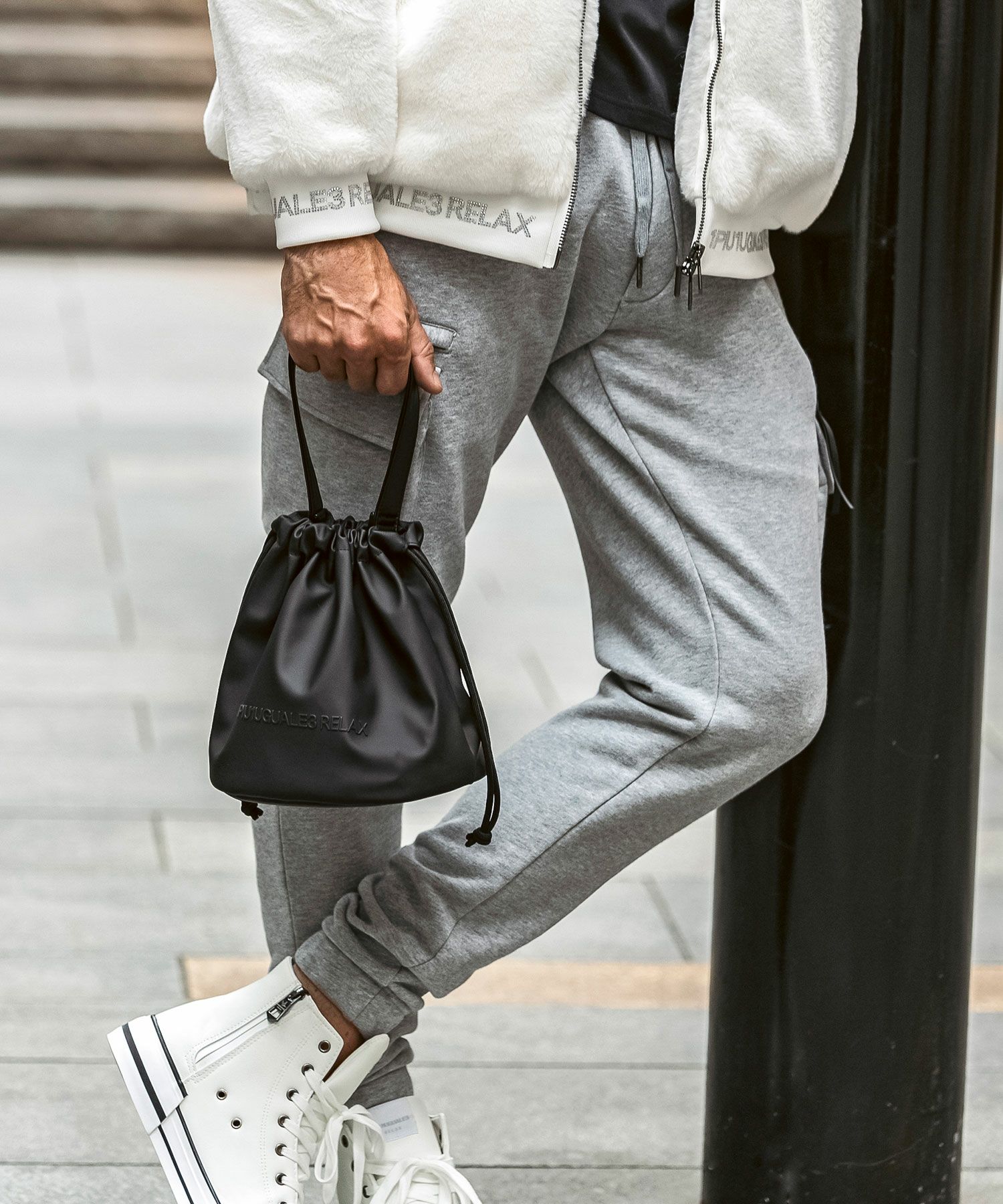 1PIU1UGUALE3 RELAX(ウノピゥウノウグァーレトレ リラックス