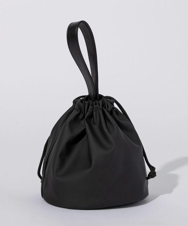 【新品未使用】1PIU1UGUALE3 ブラックシューズバッグ 1PIU1UGUALE3 RELAX(ウノピゥウノウグァーレトレ リラックス