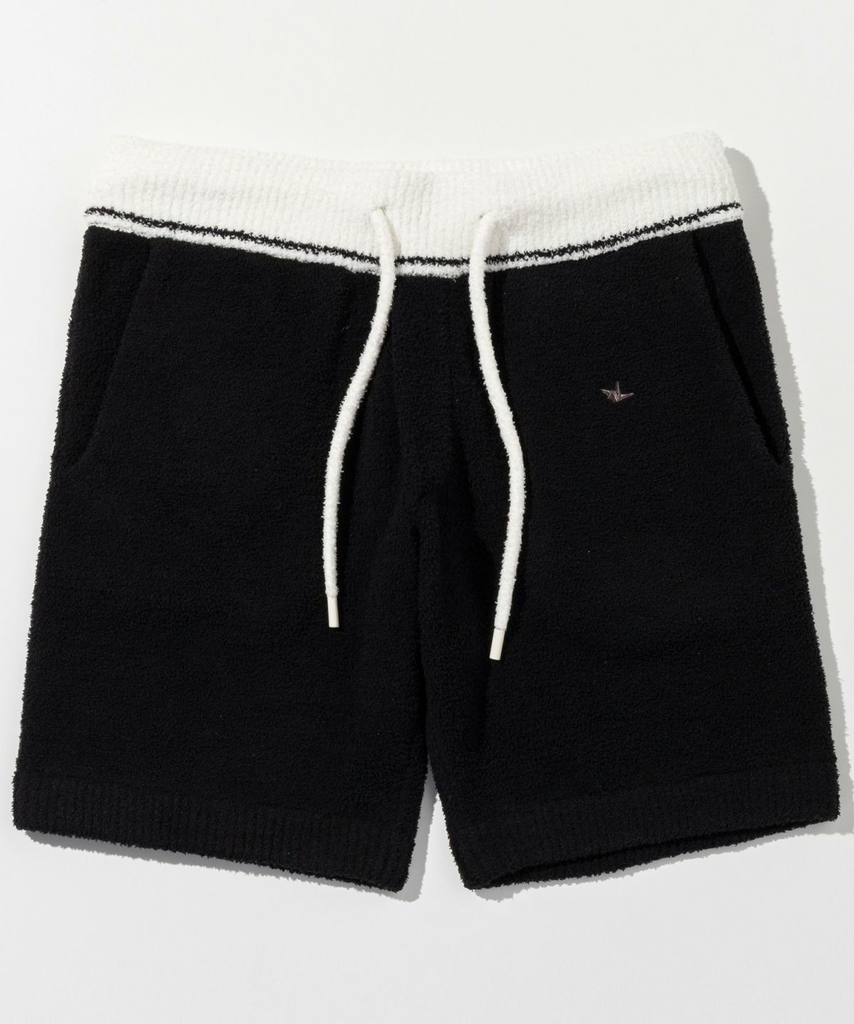 1PIU1UGUALE3 RELAX(ウノピゥウノウグァーレトレ リラックス)バイ