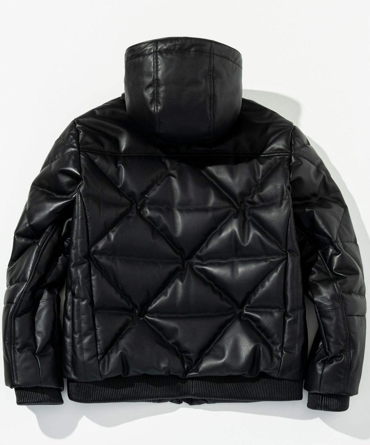 C DIEM カルペディエム ダウンジャケット C DIEM(カルペディエム)ダイアキルトレザーダウンジャケット | SHIFFON