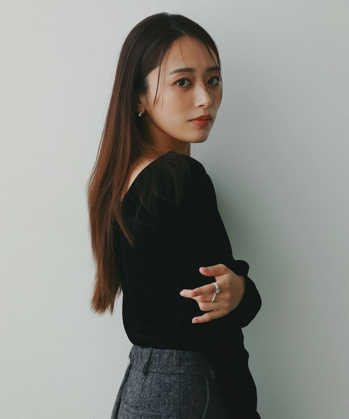 AJUGA. (アジュガ)ベロアロングスリーブカットソー | SHIFFON公式通販