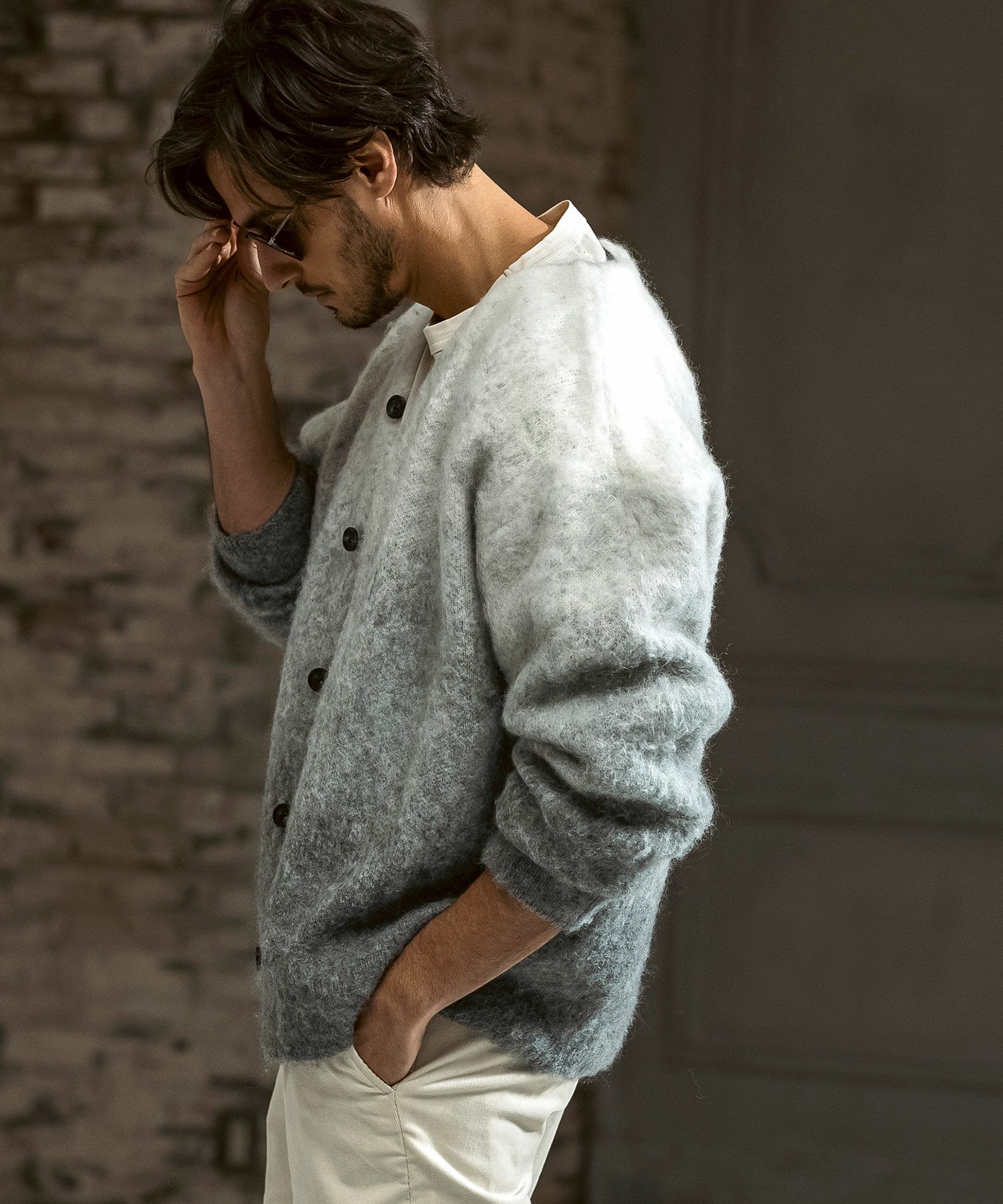 AKM Contemporary(エイケイエムコンテンポラリー)グラデーションモヘア