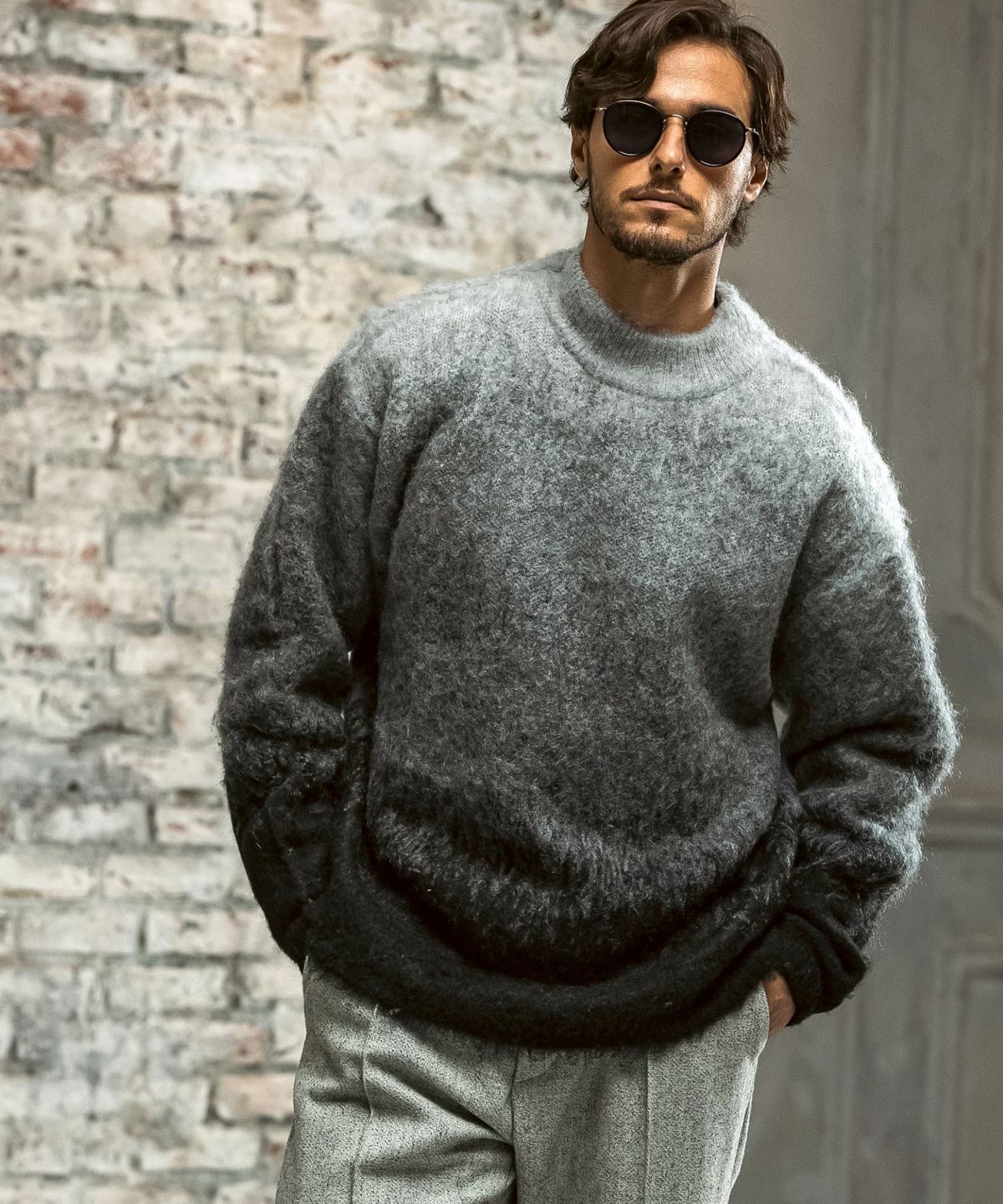 AKM Contemporary(エイケイエムコンテンポラリー)グラデーションモヘア