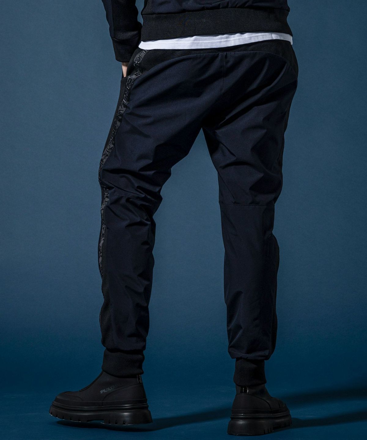 1PIU1UGUALE3 RELAX × +phenix(ウノピゥウノウグァーレトレ リラックス