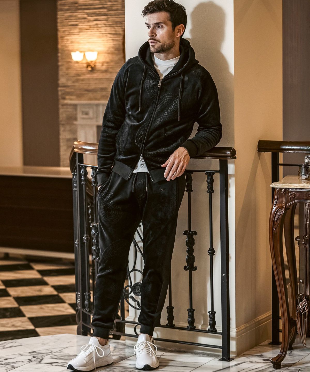 1PIU1UGUALE3 RELAX(ウノピゥウノウグァーレトレ リラックス