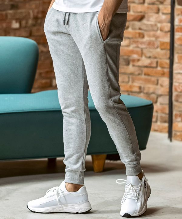 1PIU1UGUALE3 RELAX(ウノピゥウノウグァーレトレ リラックス)ライン