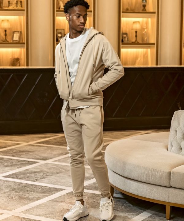 1PIU1UGUALE3 RELAX(ウノピゥウノウグァーレトレ リラックス)ライン