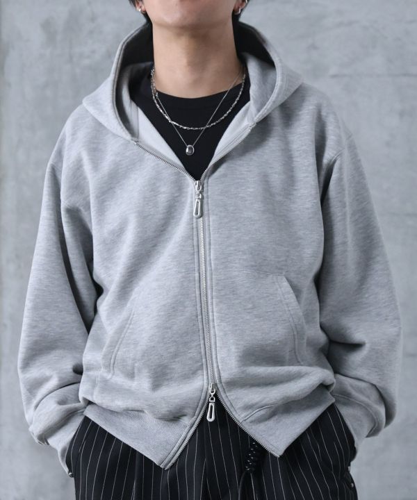 Confirm(コンファーム)サムホール フルジップフーディ メンズ