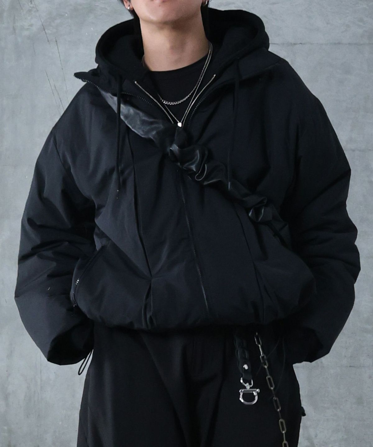 Confirm(コンファーム)インボックスタック ドロップショルダーパファー