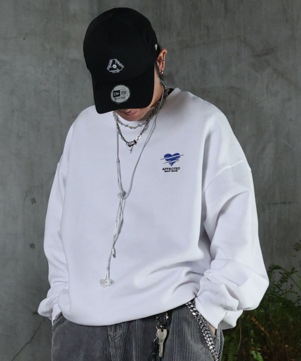 ILL'S(イルズ)裏起毛 ハートワンポイント刺繍クルーネックスウェット