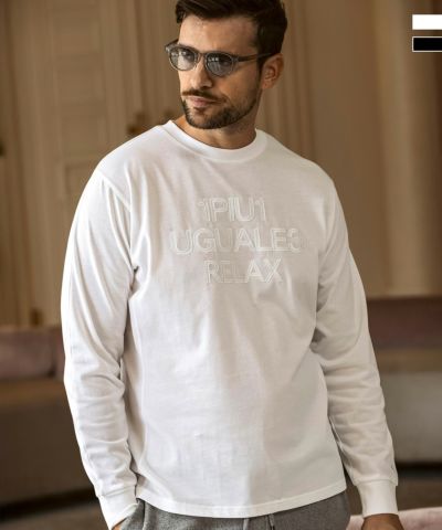 1PIU1UGUALE3 RELAX｜トップス｜Tシャツ-カットソー｜SHIFFON