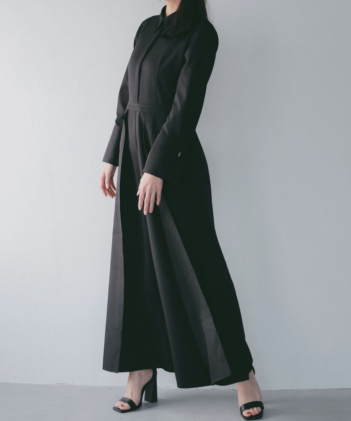 ohga オケージョン AJUGA. (アジュガ)クラシックカフス 襟付きオールインワン【セレモニー