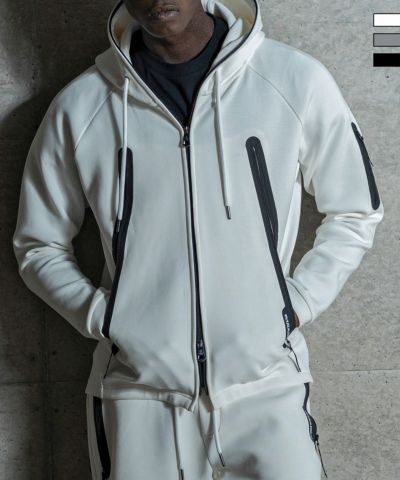 公式】1PIU1UGUALE3 RELAX（ウノ ピゥ ウノ ウグァーレ トレ