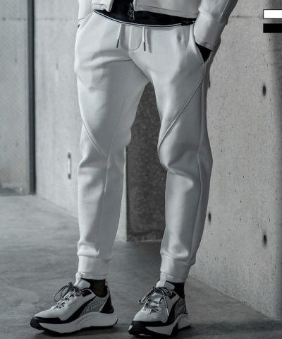 公式】1PIU1UGUALE3 RELAX（ウノ ピゥ ウノ ウグァーレ トレ