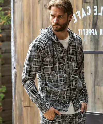 公式】1PIU1UGUALE3 RELAX（ウノ ピゥ ウノ ウグァーレ トレ