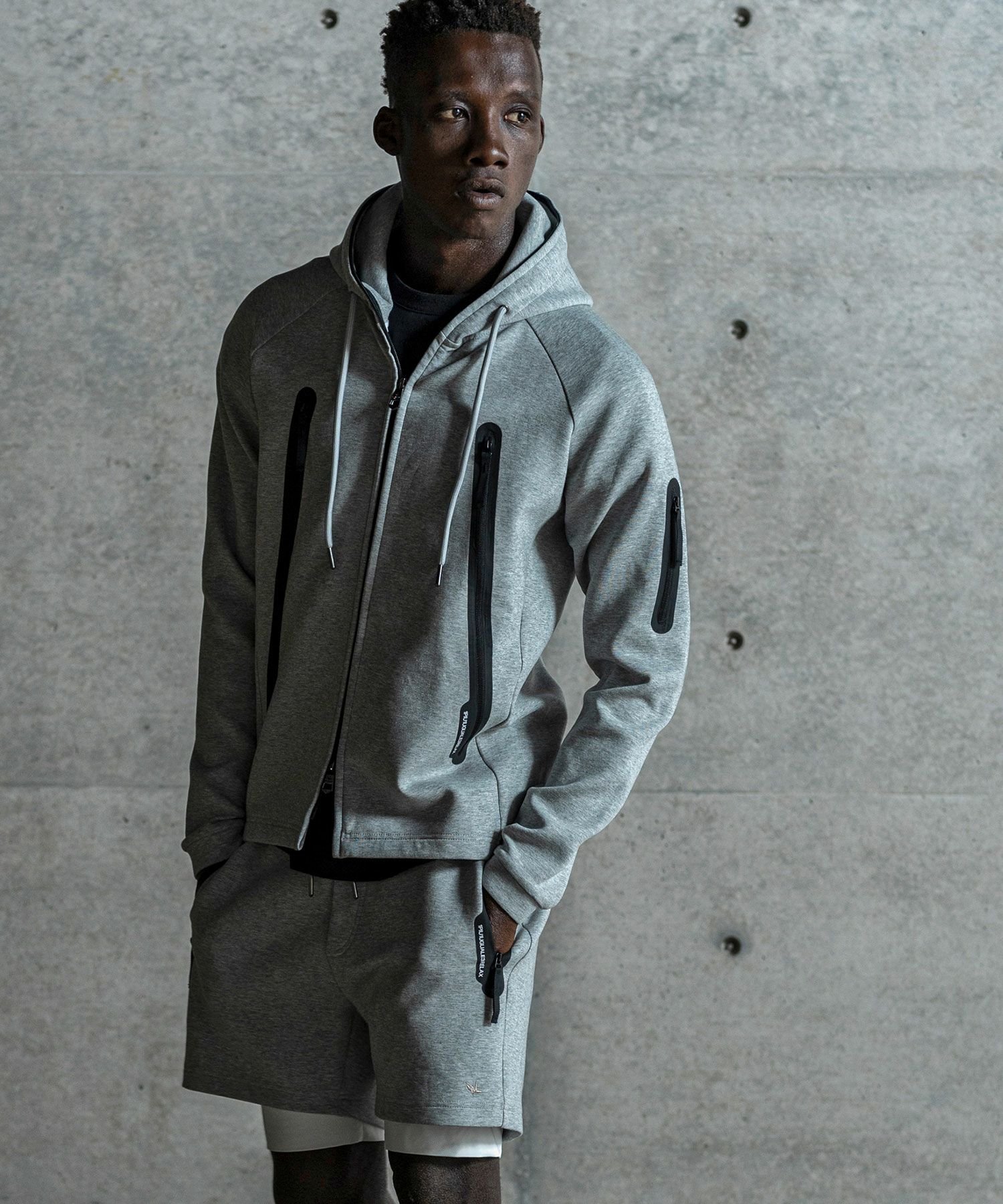 1PIU1UGUALE3 RELAX(ウノピゥウノウグァーレトレ リラックス