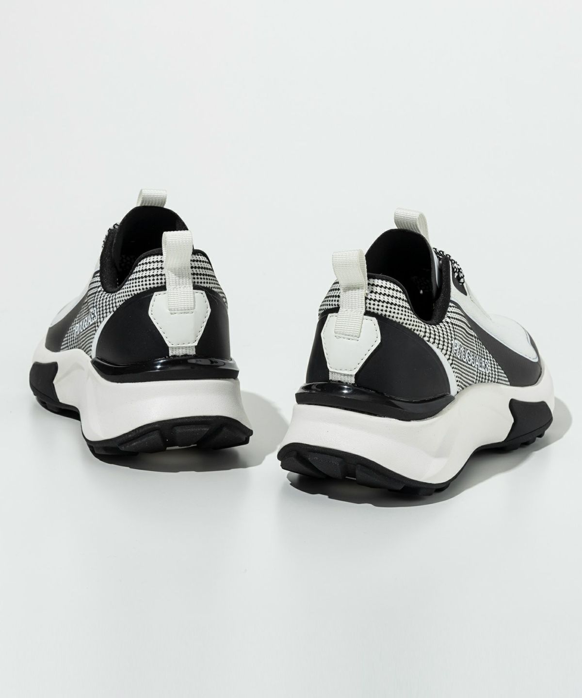 1PIU1UGUALE3 RELAX(ウノピゥウノウグァーレトレ リラックス)グレン