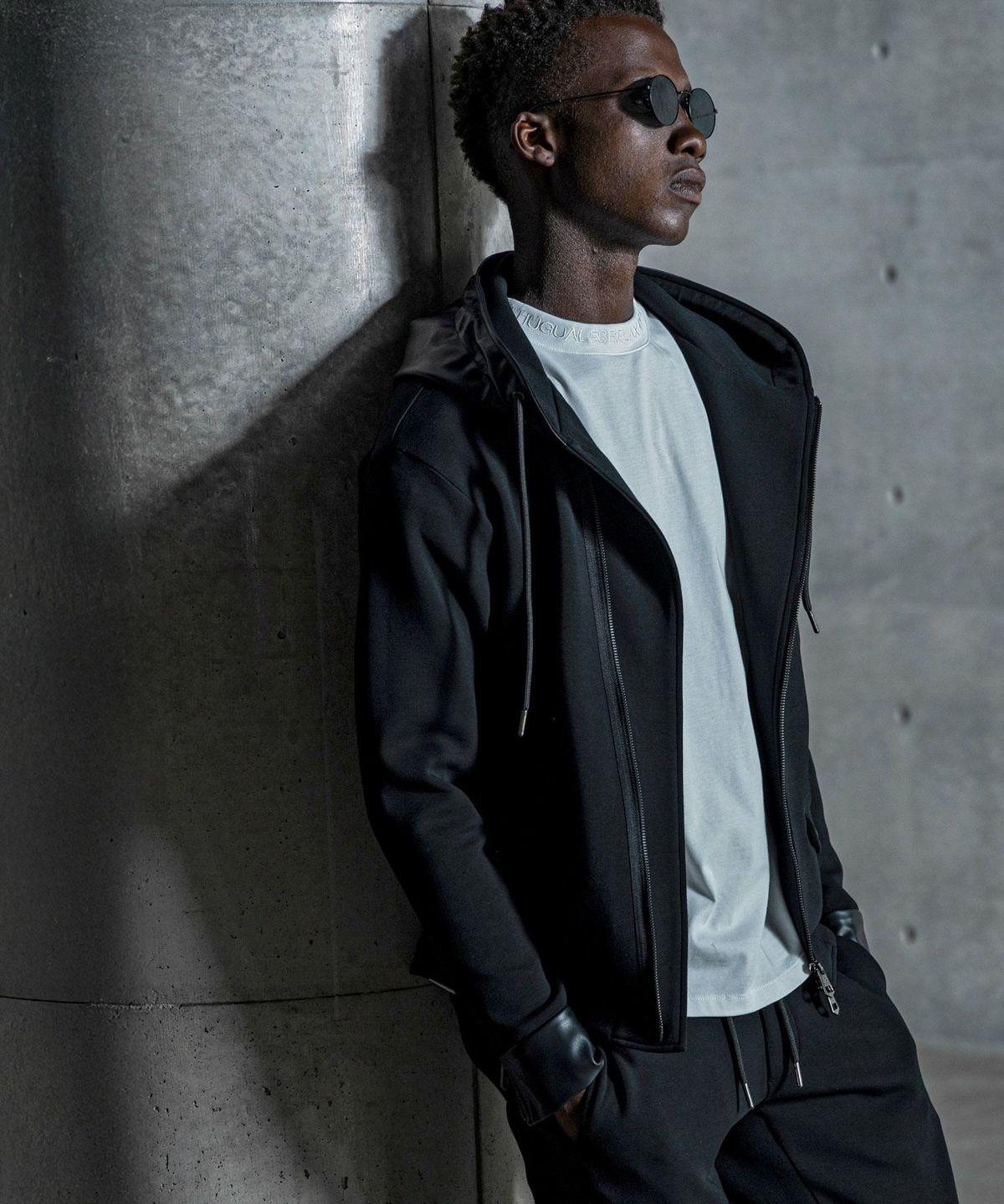 1PIU1UGUALE3 RELAX(ウノピゥウノウグァーレトレ リラックス)バイカー