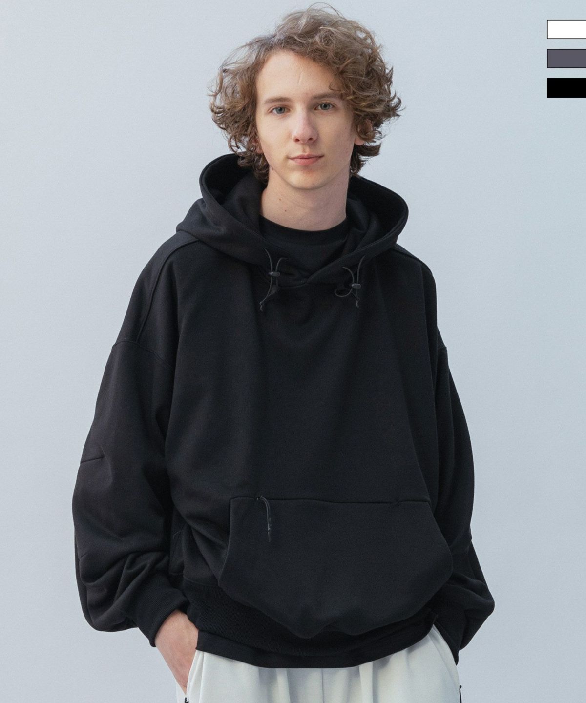 phenix(プラスフェニックス)TECH SWEAT HOODIE / テック スウェット